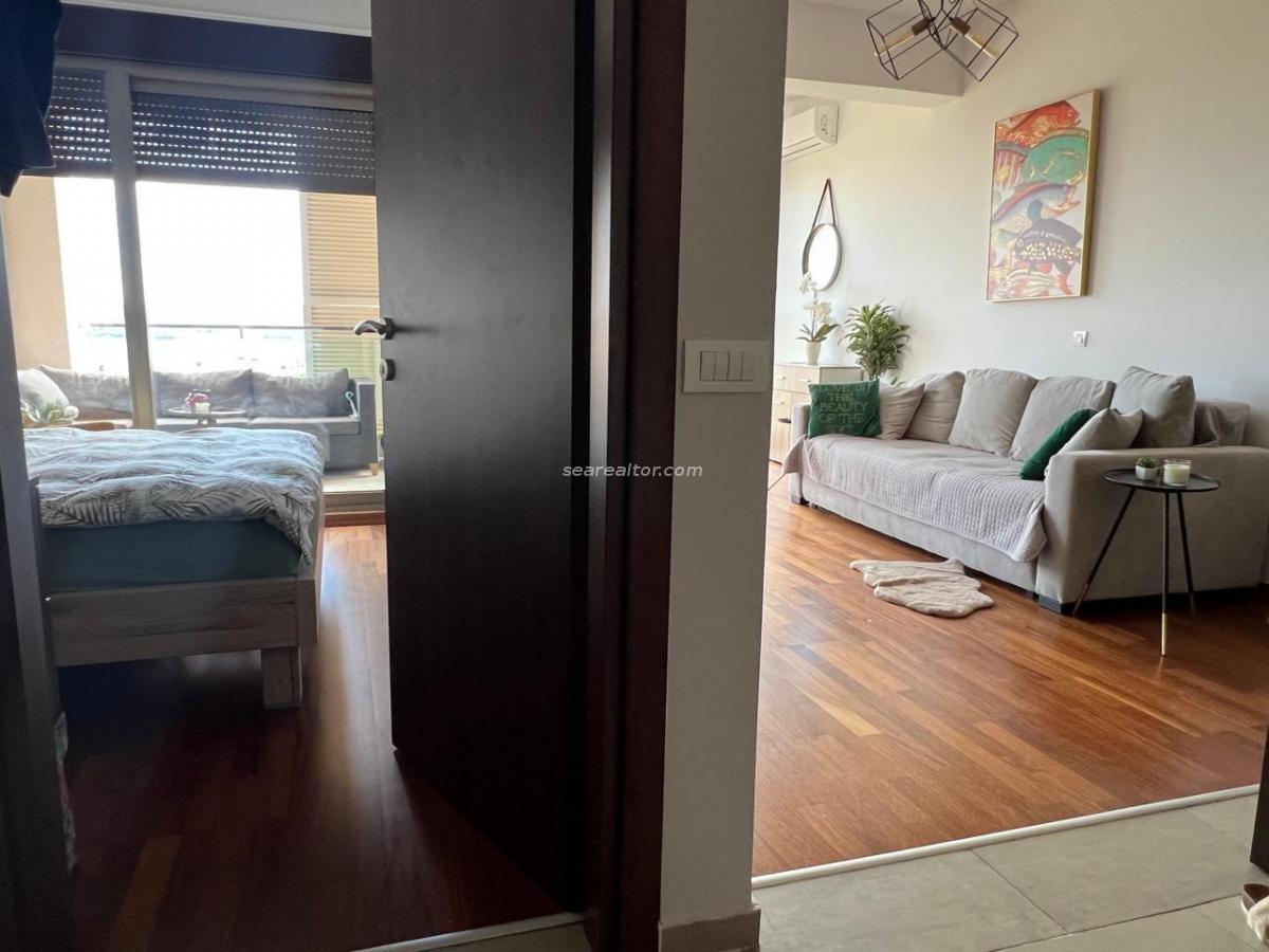 One-bedroom apartment with sea view for sale - Tivat 10