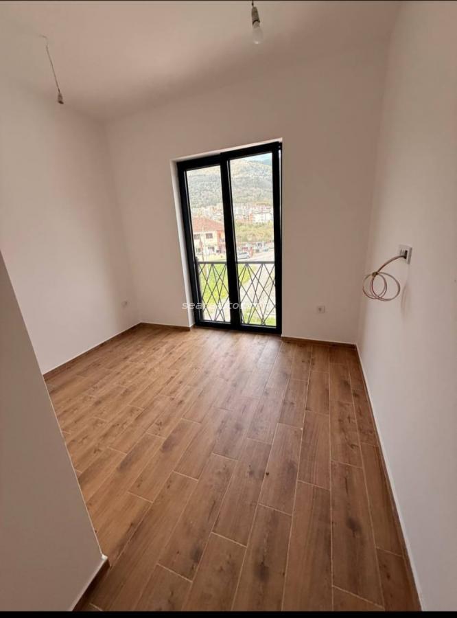 Jednosoban stan u Tivtu, 49m² — 3