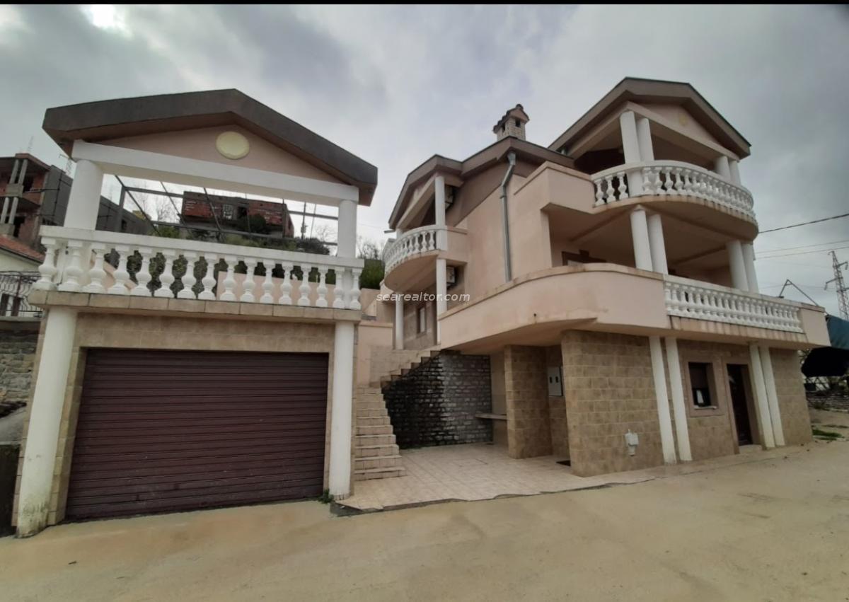 3-Story House 210m² with 3 Apartments - Opatovo, Tivat 2