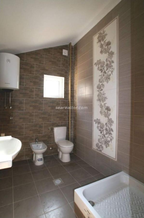 3-Story House 210m² with 3 Apartments - Opatovo, Tivat 13