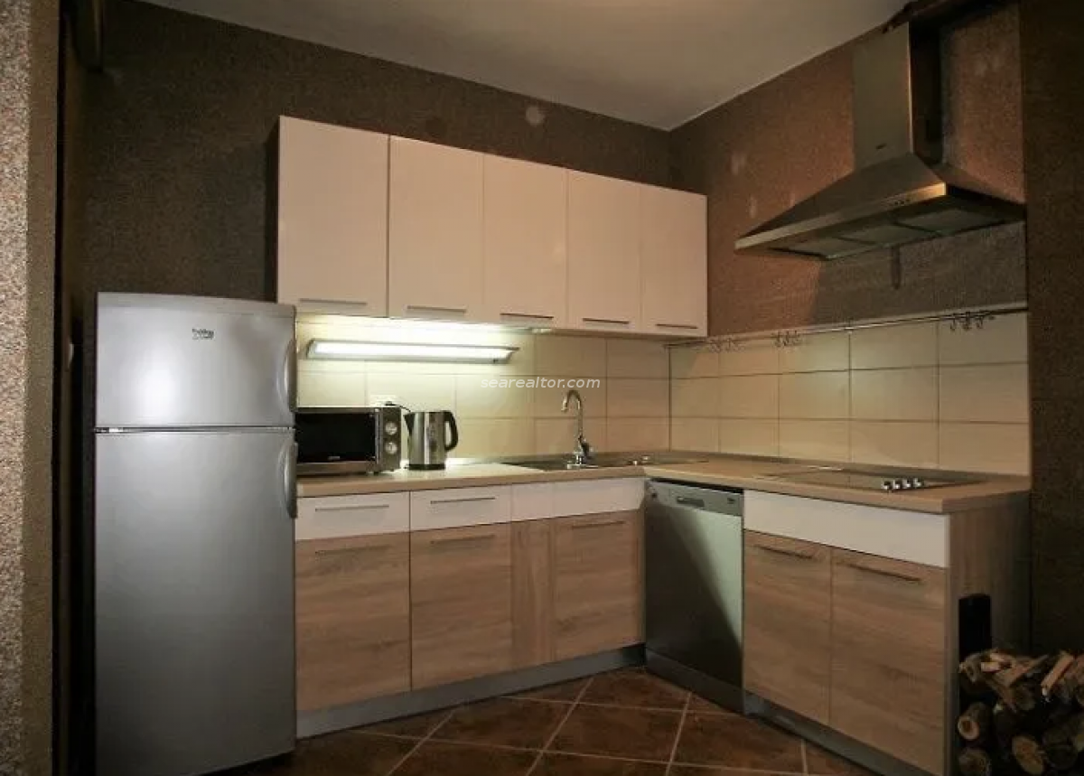 3-Story House 210m² with 3 Apartments - Opatovo, Tivat 4