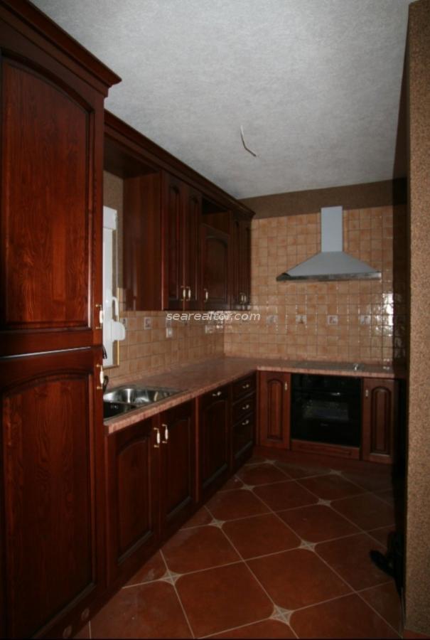 3-Story House 210m² with 3 Apartments - Opatovo, Tivat 7