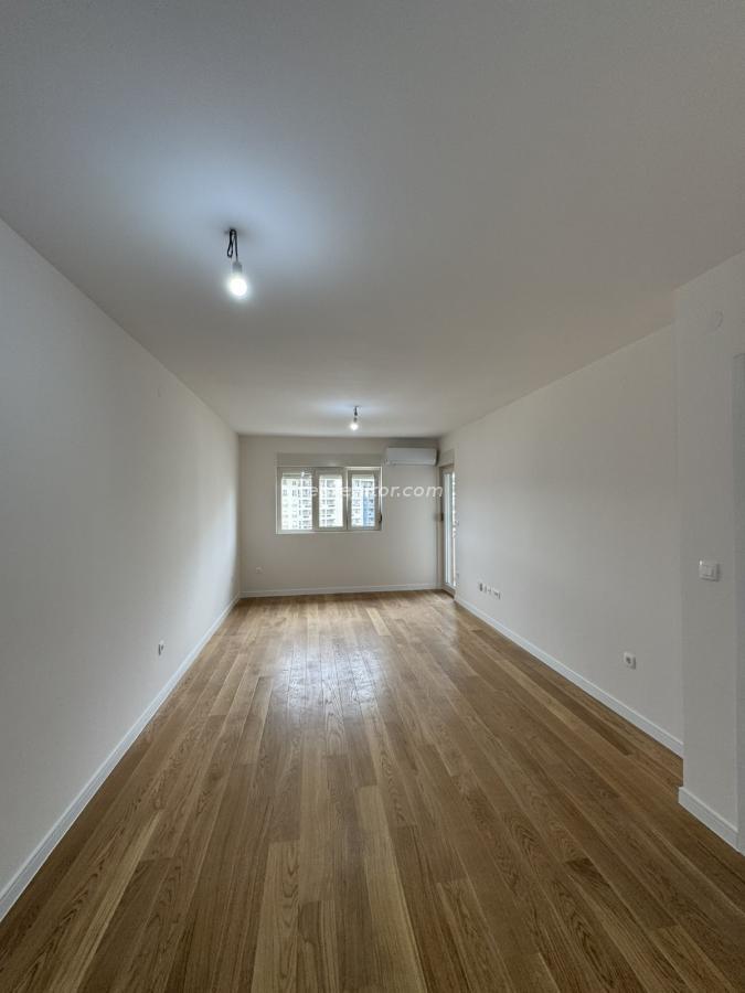 One-bedroom apartment for rent, 49m2, in Central Point - Podgorica 2