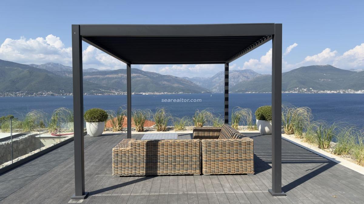 One bedroom apartment 157m2 with a spacious terrace and panoramic sea view - Krasici, Tivat 4