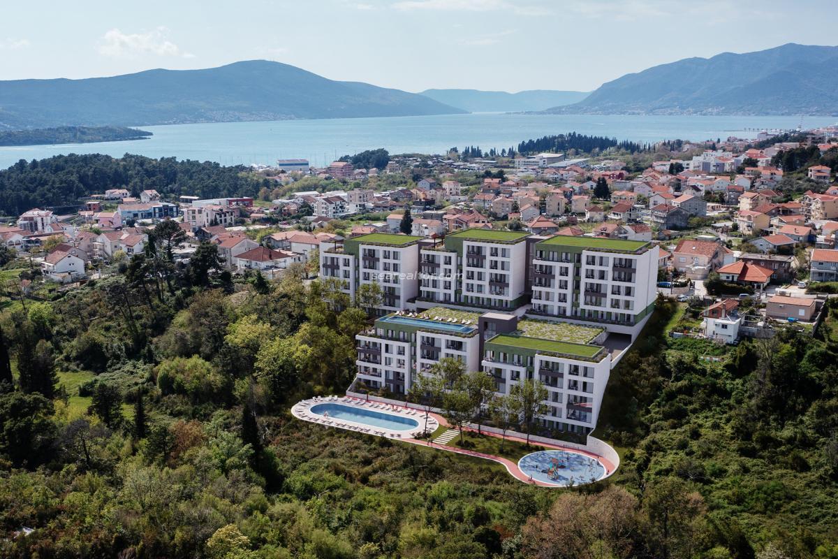 Studio apartment under construction for sale in Tivat – 27 m2, new complex with swimming pool 3