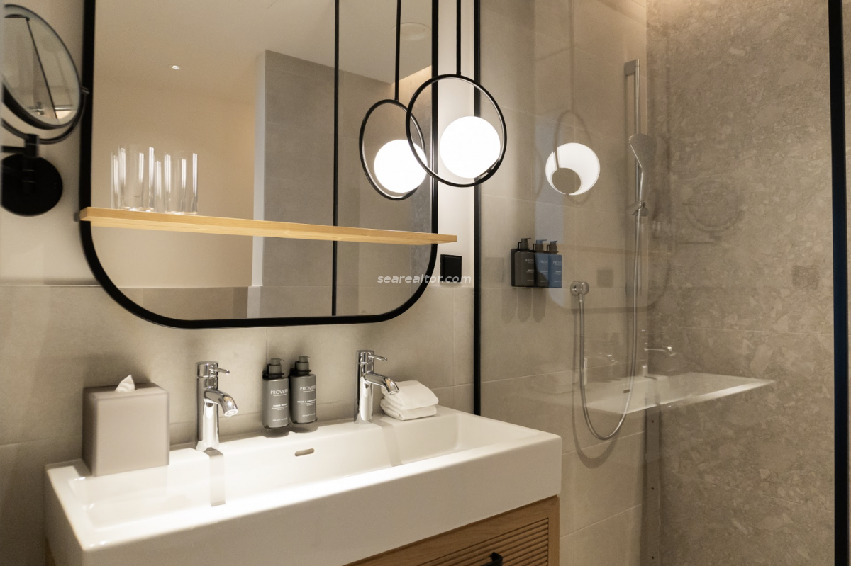 Luxurious one bedroom apartment for sale - Tivat, Porto Montenegro 20