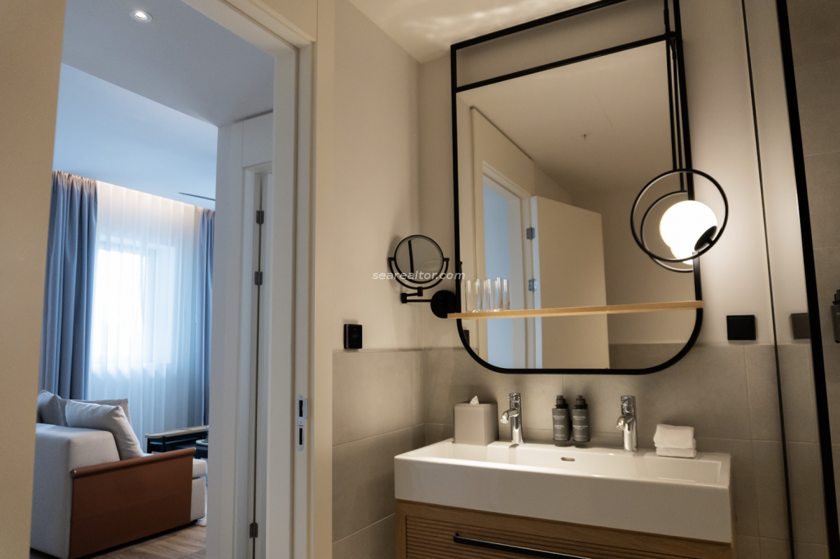 Luxurious one bedroom apartment for sale - Tivat, Porto Montenegro 22