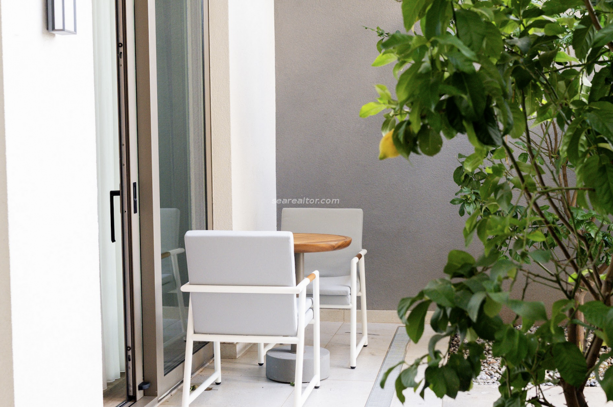 Studio apartment for sale - Tivat, Porto Montenegro 15