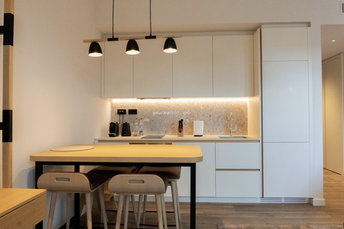 Studio apartment for sale - Tivat, Porto Montenegro 5