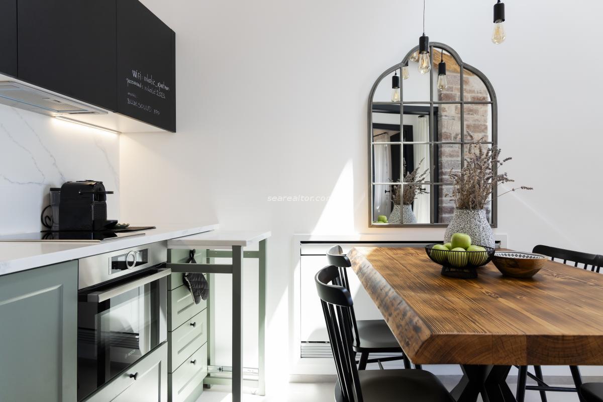 Kuća u Tivtu, 293m² — 28