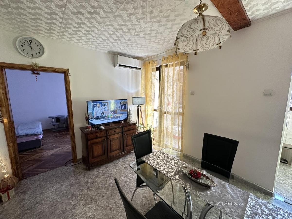 Jednosoban stan u Kotoru, 46m² 3
