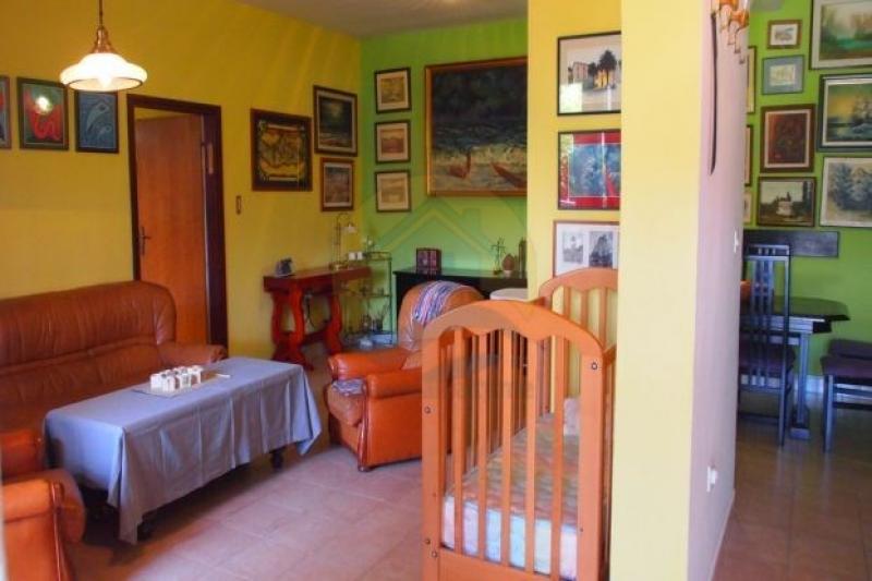 Dvosoban stan u Herceg Novom, 75m² 4