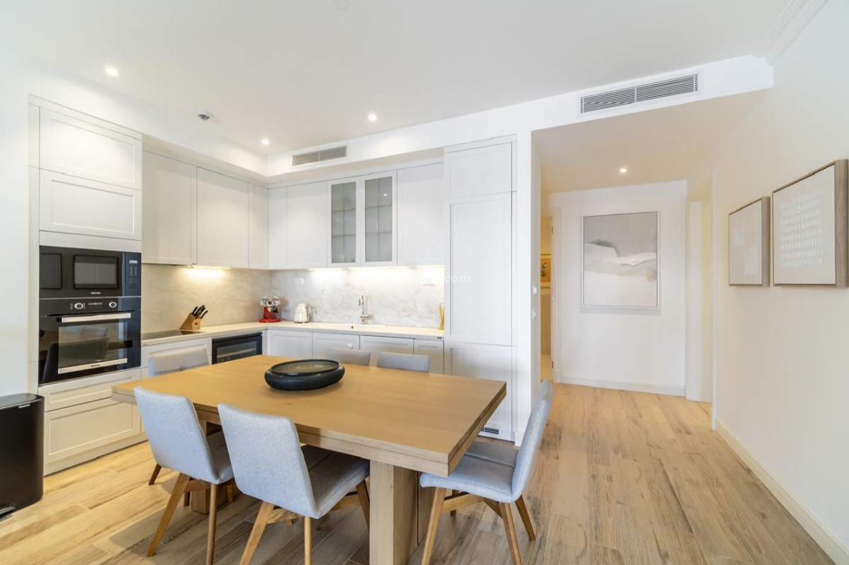 Dvosoban stan u Tivtu, 105m² 27