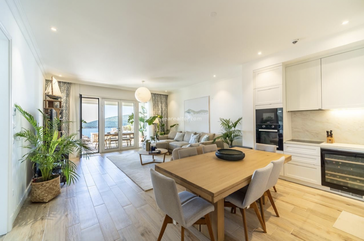 Dvosoban stan u Tivtu, 105m² 28