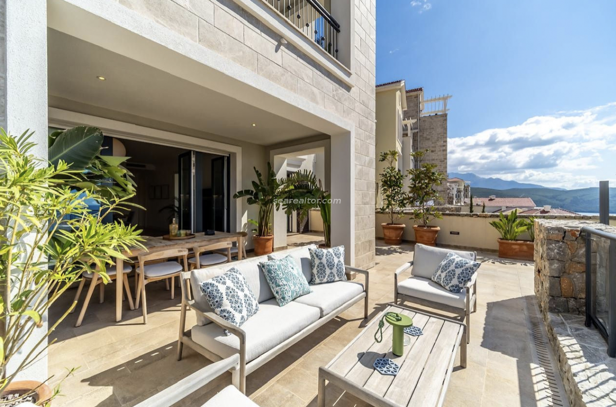 Dvosoban stan u Tivtu, 105m² 5