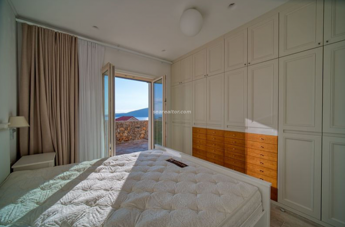 Dvosoban stan u Tivtu, 105m² 48