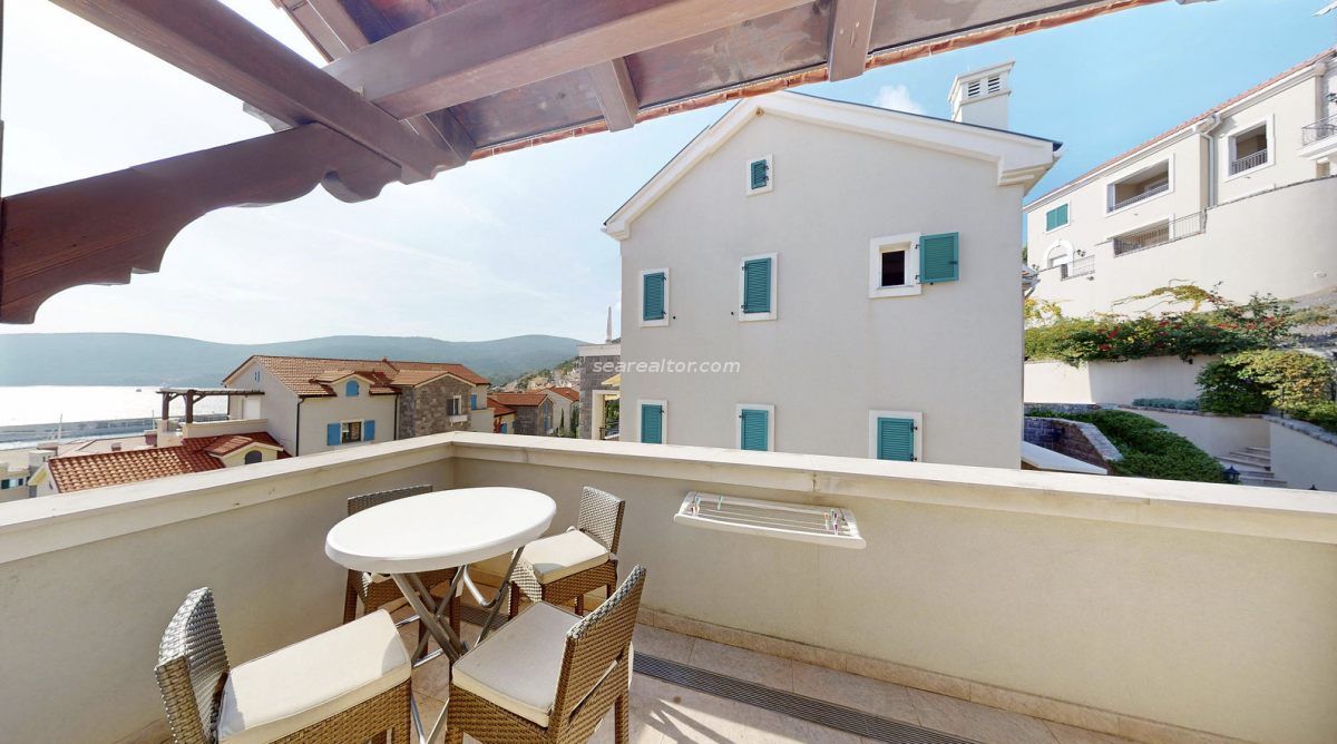 Garsonjera u Tivtu, 55m²