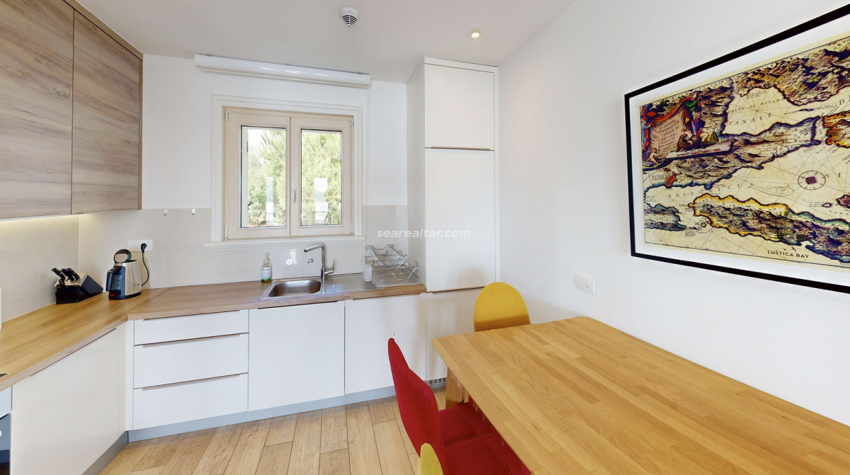 Garsonjera u Tivtu, 55m² 9