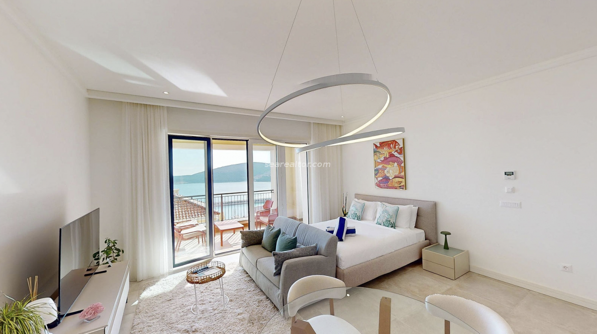 Garsonjera u Tivtu, 49m² 3