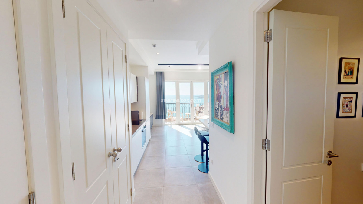 Garsonjera u Tivtu, 42m² — 10