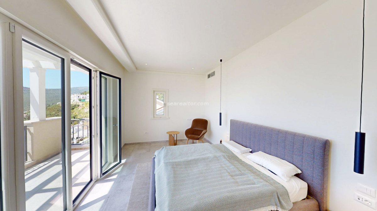 Kuća u Tivtu, 417m² 28