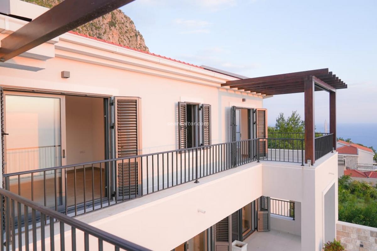 Kuća u Budvi, 420m² 26