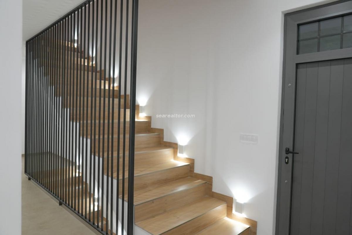Kuća u Budvi, 420m² 32