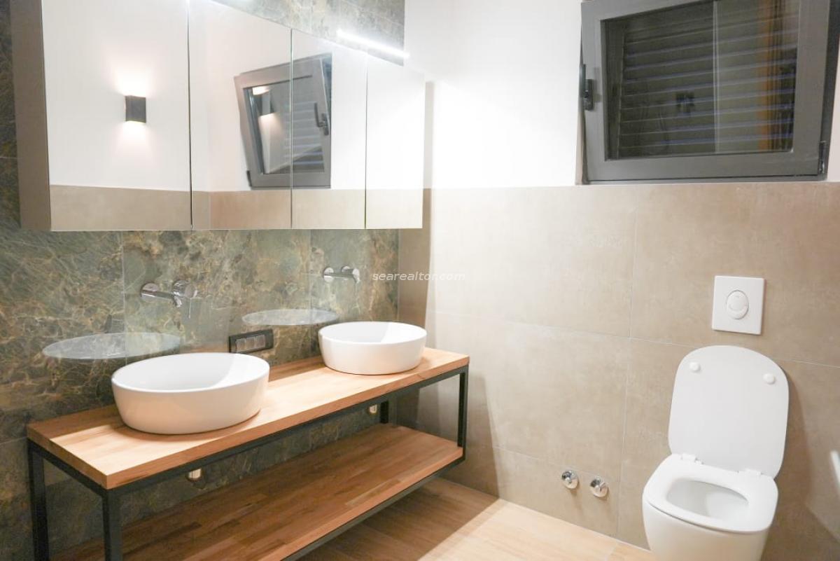 Kuća u Budvi, 420m² 37