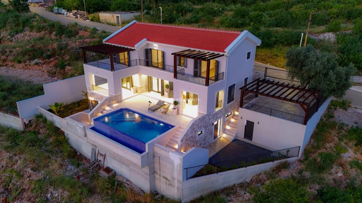 Kuća u Budvi, 420m² 7