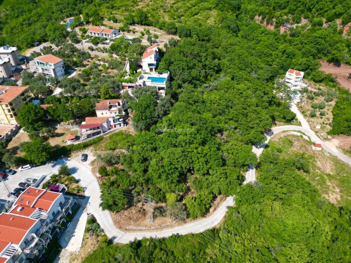 Nekretnina u Budvi, 841m² — 4