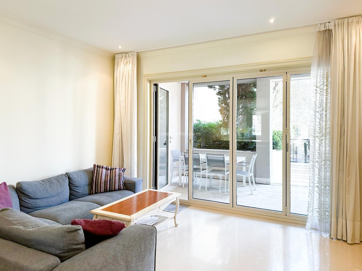 Luxury two bedroom apartment 115m2 in Porto Montenegro 3
