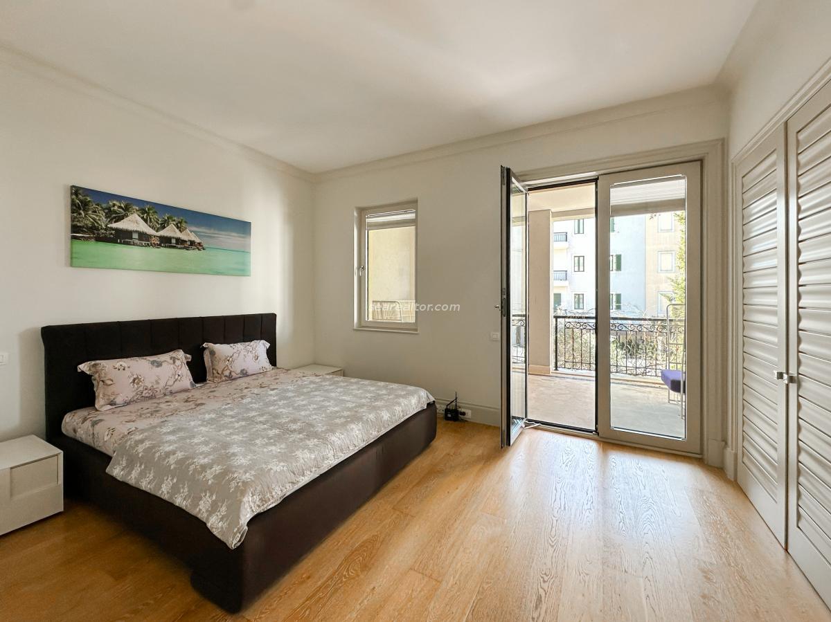 Luxury two bedroom apartment 115m2 in Porto Montenegro 29