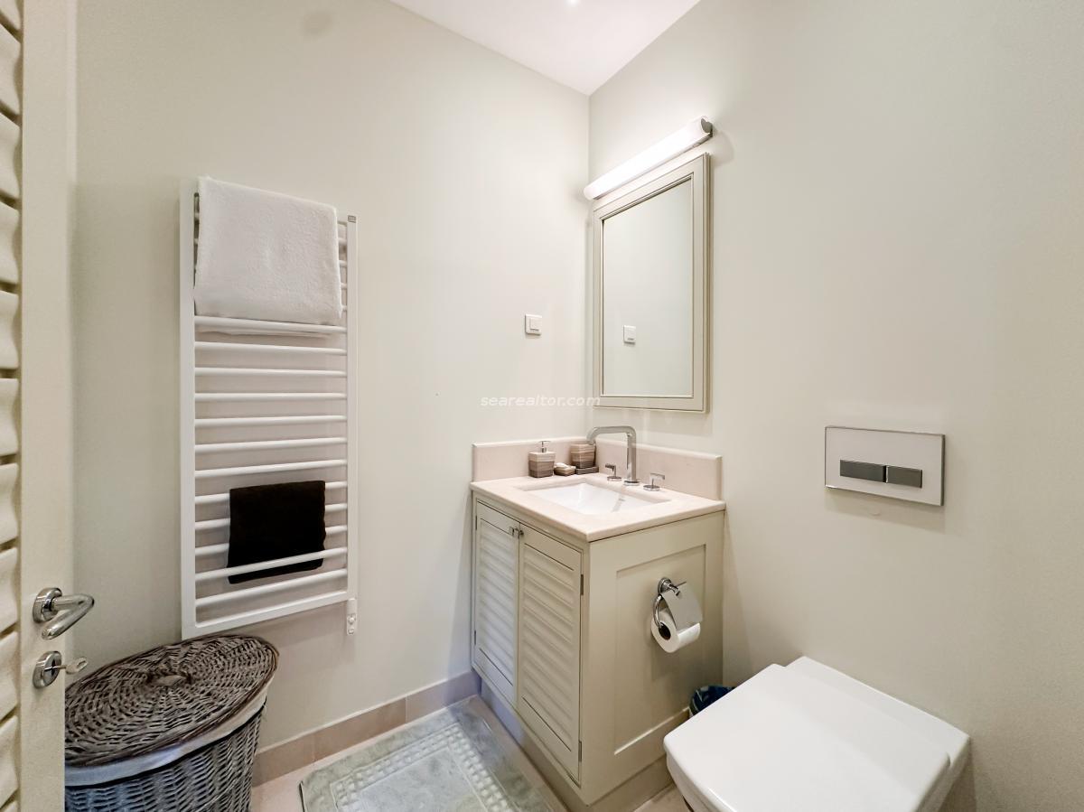 Luxury two bedroom apartment 115m2 in Porto Montenegro 35