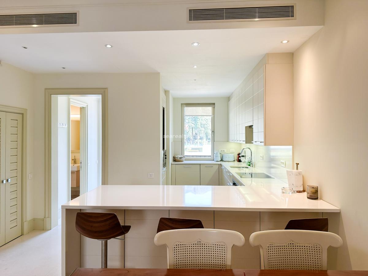 Luxury two bedroom apartment 115m2 in Porto Montenegro 7