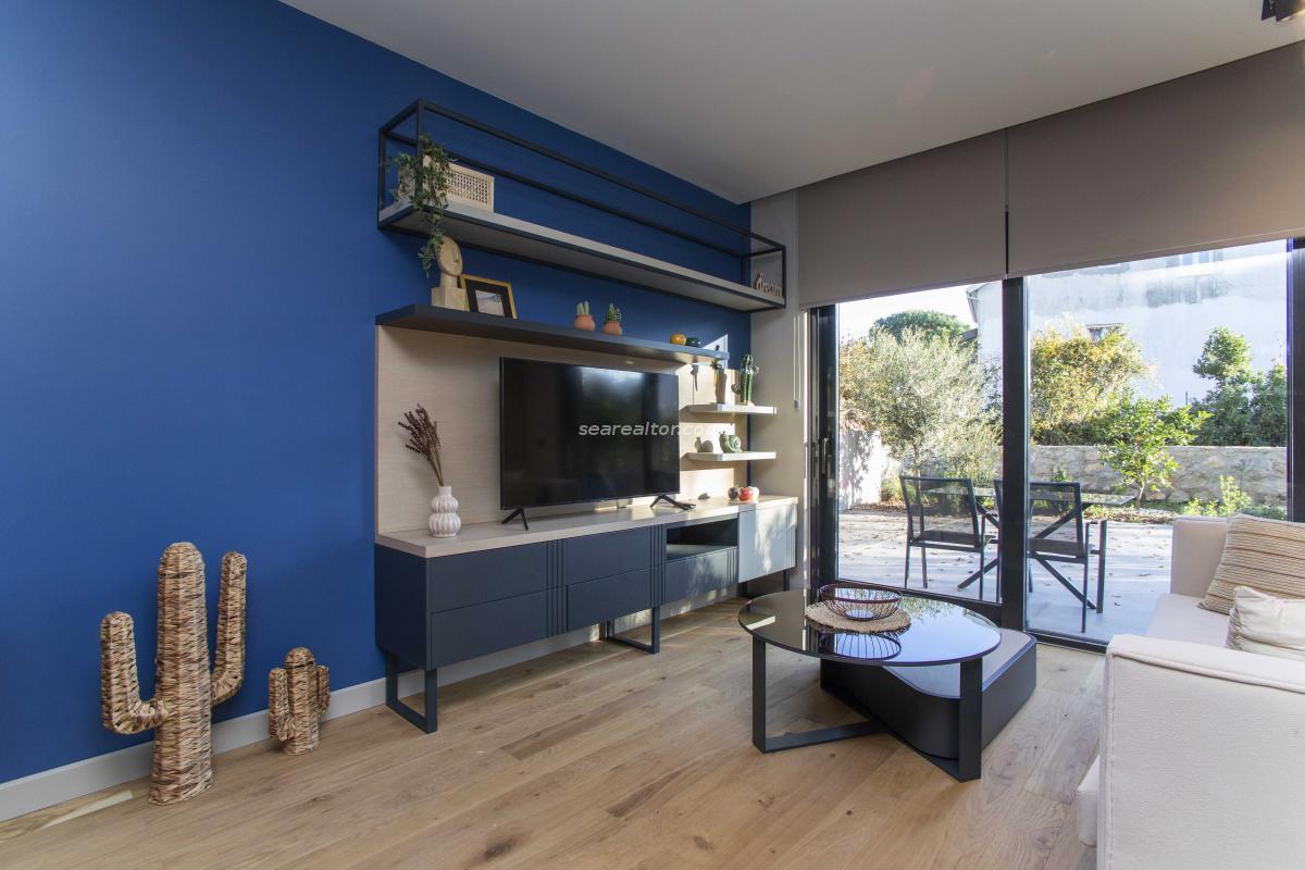 One bedroom apartment with a spacious terrace in Donja Lastva, Tivat 7