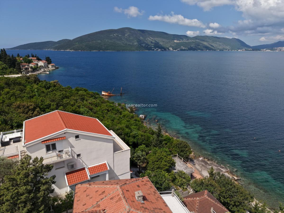 Kuća u Herceg Novom, 0m² 3