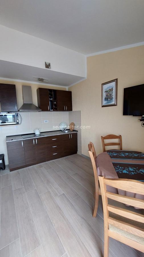 Jednosoban stan u Tivtu, 47m² 3