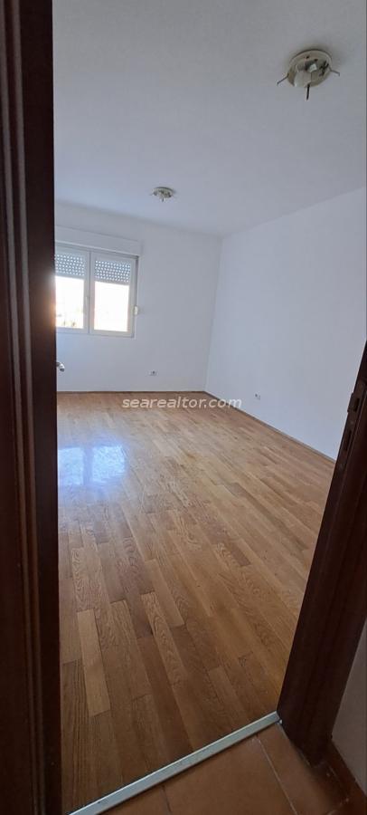 One bedroom apartment 45 m2 - Stari Aerodrom, Podgorica