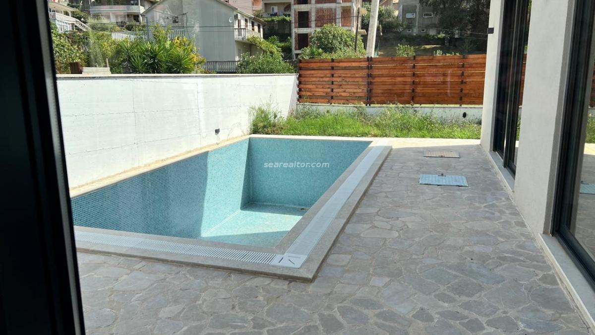 Modern villa with pool in Dumidran, Tivat 13