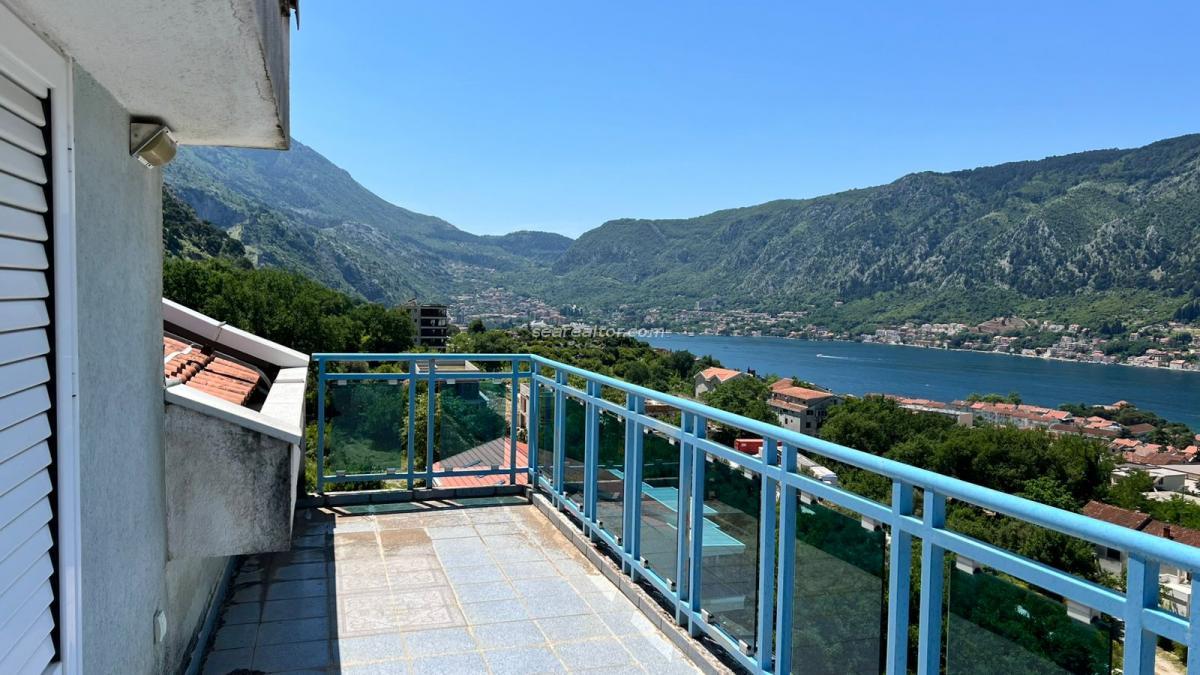 Dvosoban stan u Kotoru, 119m² 5