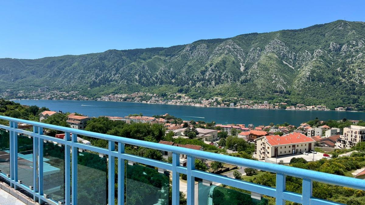 Dvosoban stan u Kotoru, 119m² 8