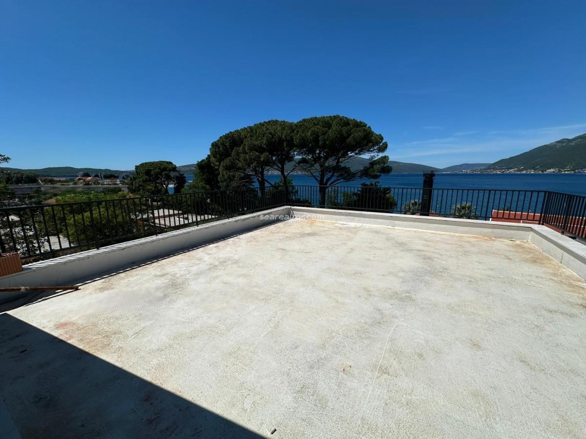 Luxury Stone Villa with Pool and Sea view - Donja Lastva 3