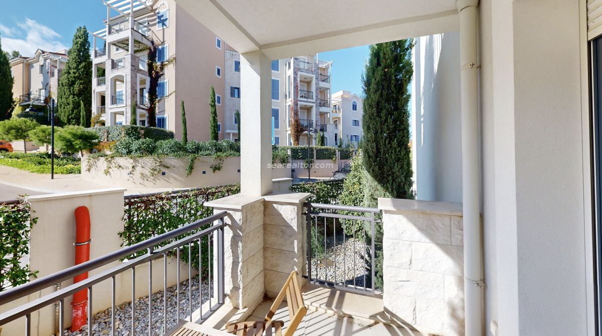 Luxuriöses Apartment mit einem Schlafzimmer, 55 m² – Lustica Bay 12