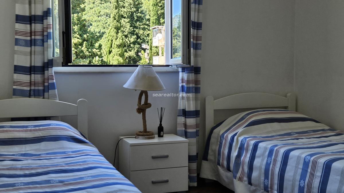 Dvosoban stan u Tivtu, 90m² — 21