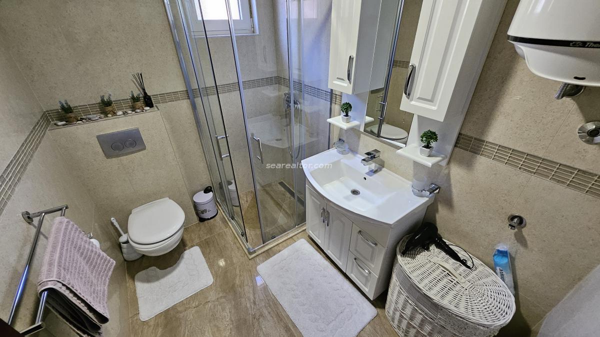 Dvosoban stan u Tivtu, 90m² — 25