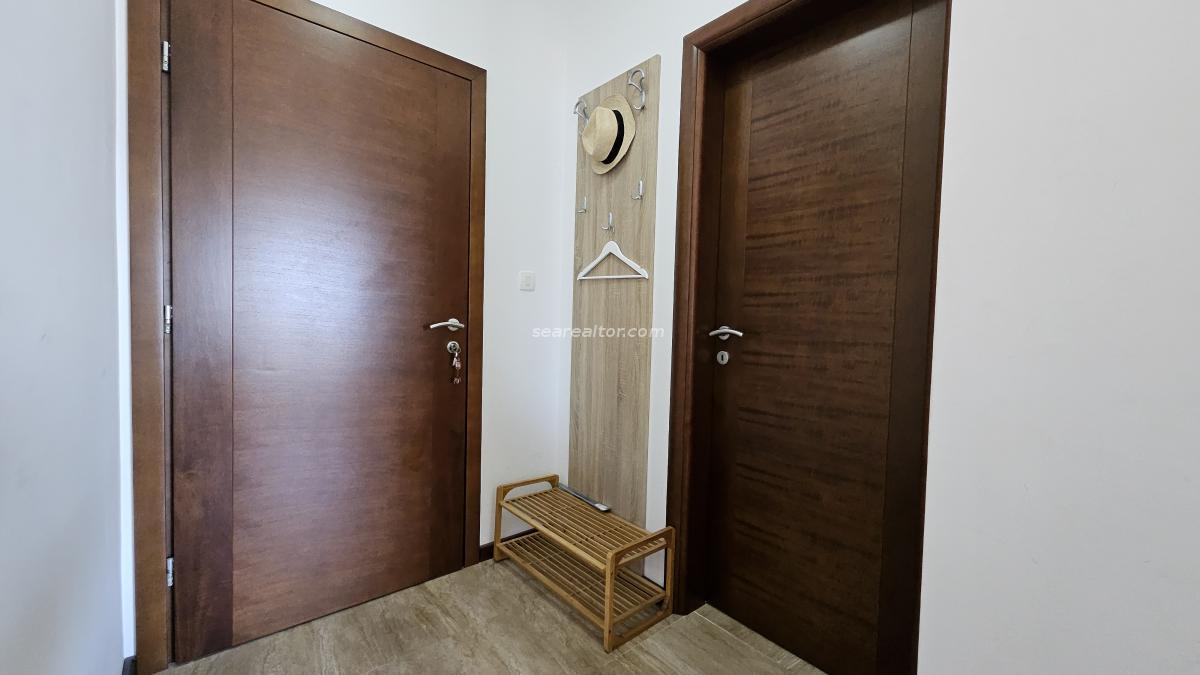 Dvosoban stan u Tivtu, 90m² — 9