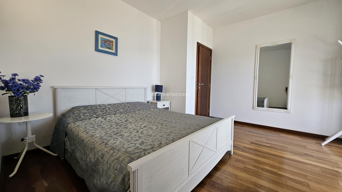 Dvosoban stan u Tivtu, 90m² — 10