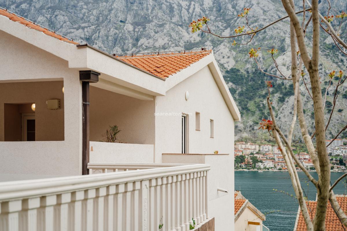 Dvosoban stan u Kotoru, 44m² 13