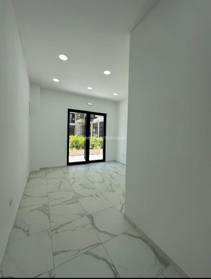 Kiralık ticari alan, 50 m² - Seljanovo, Tivat