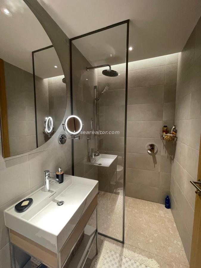 Luxuriöse Zwei-Zimmer-Wohnung im Komplex Boka Place, Tivat 14